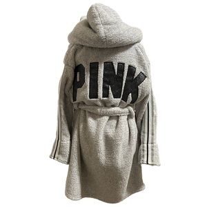 Victoria’s Secret Pink Fleece Plush Hooded Sherpa Lined Robe Gray Medium / Large